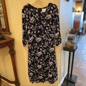 COTTON CANDY LA Black & White Floral Front Keyhole Slit Dress-Medium-Fit Small